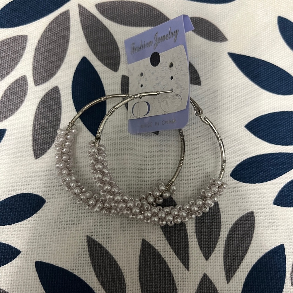 Elegant Silver Pearl Hoop Earrings